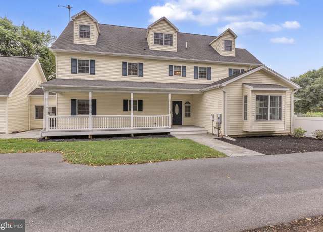Property at 5022 Oglethorpe St, Riverdale, MD 20737, 6 beds, 4 baths