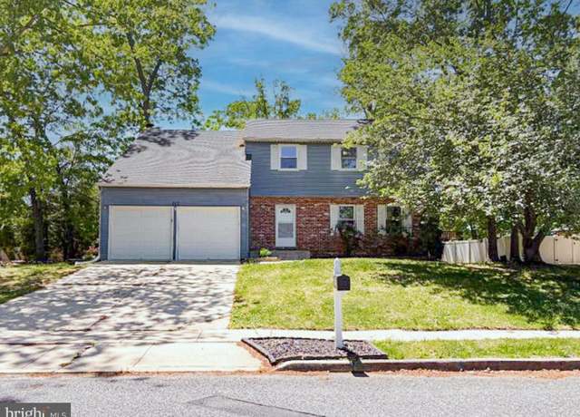 Property at 112 Hemlock Dr, Williamstown, NJ 08094, 4 beds, 2.5 baths