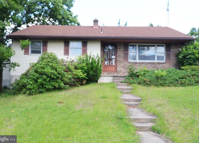 Property at 701 Tamarack Trl, Reading, PA 19607, 2 beds, 1 bath
