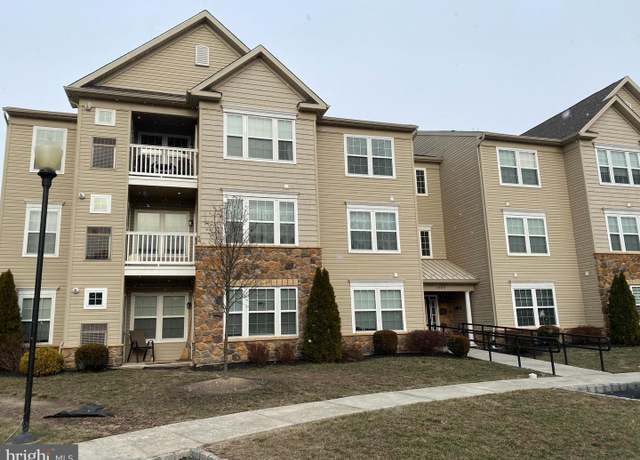 Property at 1505 Moore St #203, Bristol, PA 19007, 2 beds, 2 baths