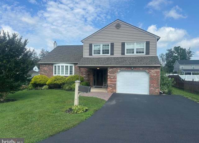 Property at 2700 June Ave, Bensalem, PA 19020, 3 beds, 2.5 baths