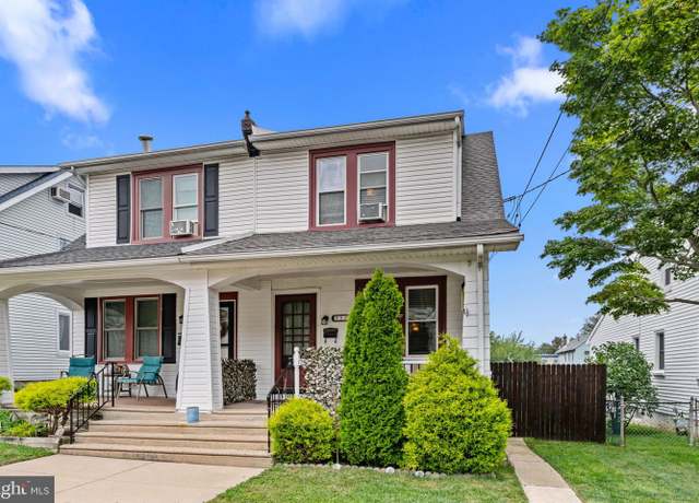 Property at 35 N Sylvania Ave, Rockledge, PA 19046, 4 beds, 1.5 baths