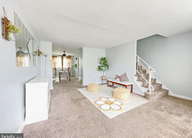 Property at 4442 Shelmire Ave, Philadelphia, PA 19136, 3 beds, 1 bath