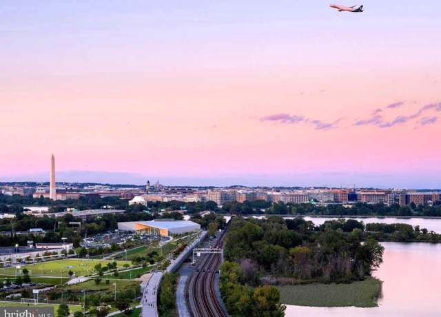 Property at 1300 Crystal Dr Ph 3S, Arlington, VA 22202, 4 beds, 3 baths