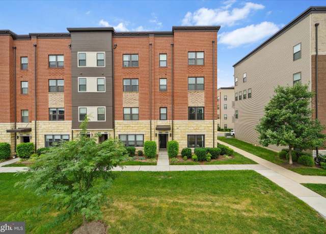 Property at 44774 Tiverton Sq, Ashburn, VA 20147, 2 beds, 2.5 baths