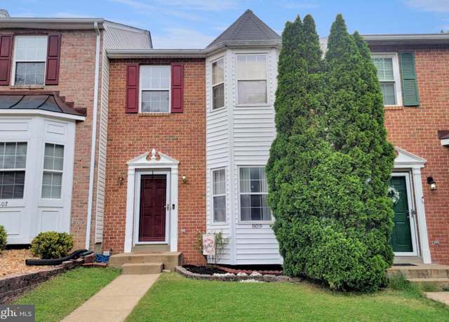 Property at 809 Twin Brook Ln, Stafford, VA 22554, 3 beds, 3.5 baths