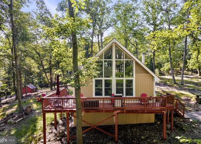 Property at 391 Tuckahoe Trl, Hedgesville, WV 25427, 2 beds, 1 bath