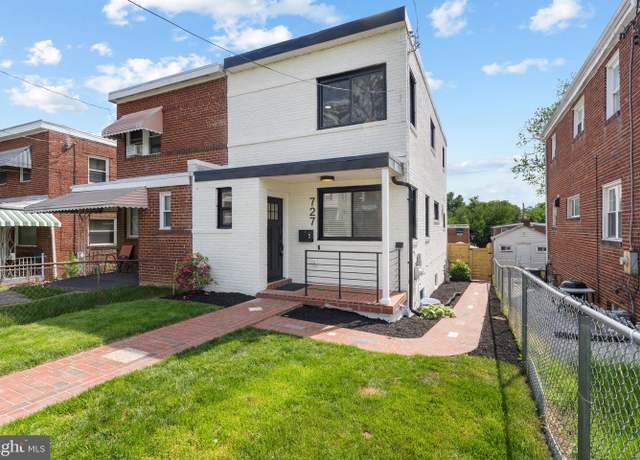 Property at 727 Oglethorpe St NE, Washington, DC 20011, 3 beds, 2.5 baths