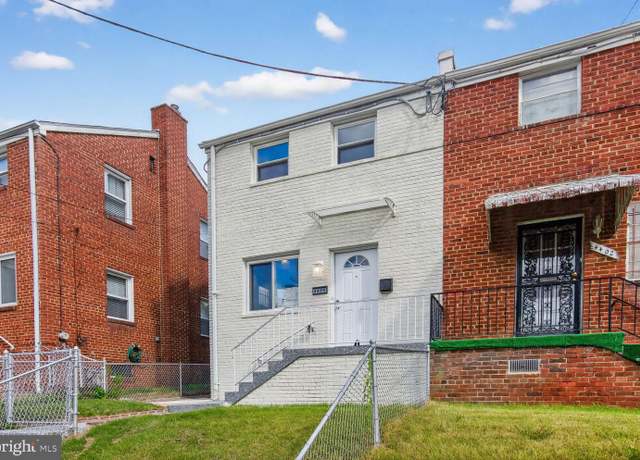 Property at 4400 Dubois Pl SE, Washington, DC 20019, 4 beds, 2.5 baths