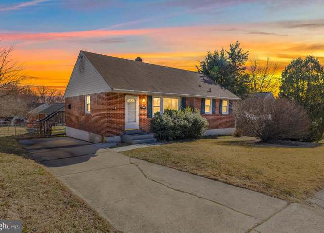 Property at 503 W Delaware Ave, Wilmington, DE 19809, 3 beds, 1 bath