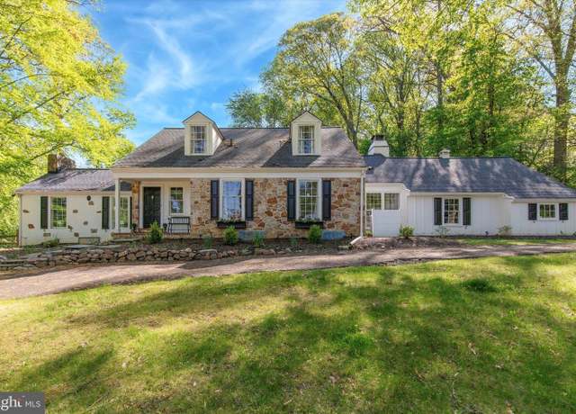 Property at 795 Mancill Rd, Wayne, PA 19087, 4 beds, 3 baths