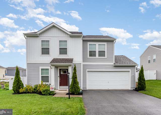 Property at 5442 Sutherland Ct, Chambersburg, PA 17202, 3 beds, 2.5 baths