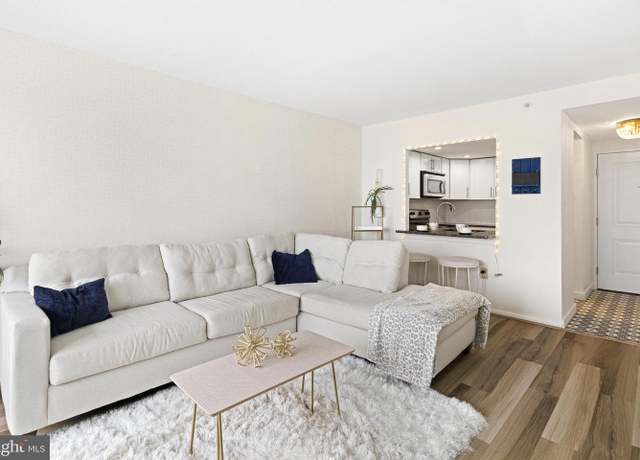 Property at 2001 Hamilton St #2027, Philadelphia, PA 19130, 1 bed, 1 bath