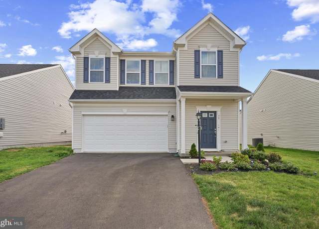 Property at 73 Hopkins St, Ranson, WV 25438, 3 beds, 2.5 baths