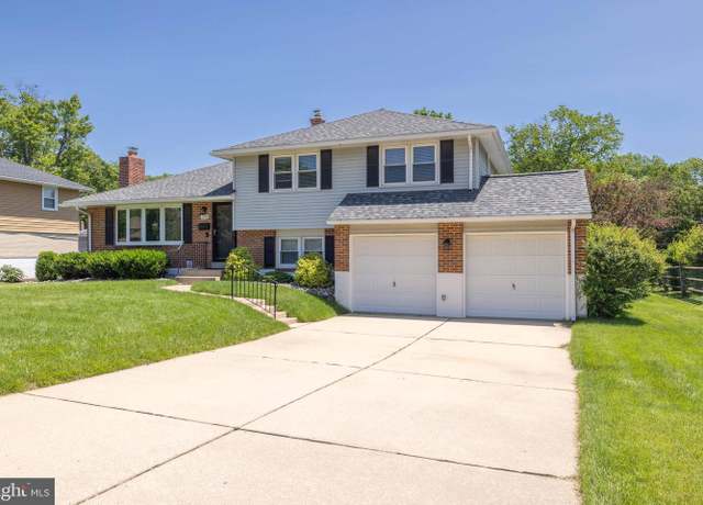 Property at 1008 Graylyn Rd, Wilmington, DE 19803, 3 beds, 2.5 baths