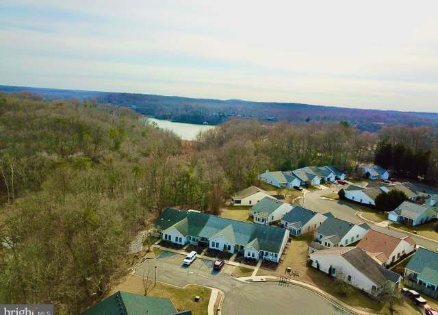 Property at 910 Topmast Way, Annapolis, MD 21401, 2 beds, 1 bath