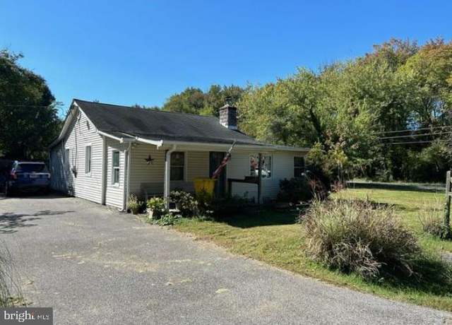 Property at 5027 Chalk Point Rd, West River, MD 20778, 3 beds, 1 bath