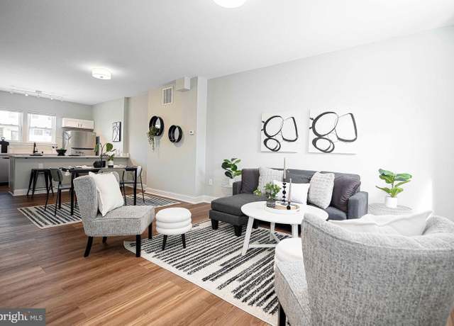 Property at 518 N East Ave, Baltimore, MD 21205, 3 beds, 1.5 baths