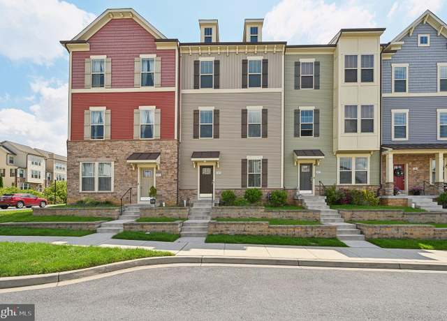 Property at 3455 Flatwoods Dr, Frederick, MD 21704, 4 beds, 3.5 baths
