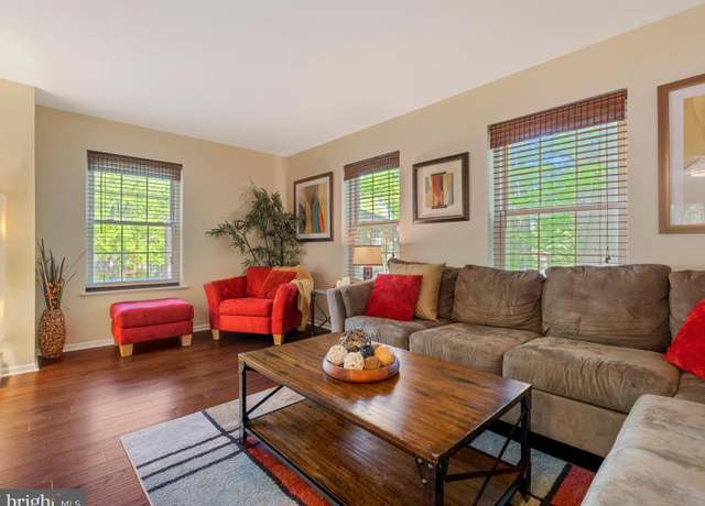 Property at 9142 Lambskin Ln, Columbia, MD 21045, 3 beds, 2.5 baths