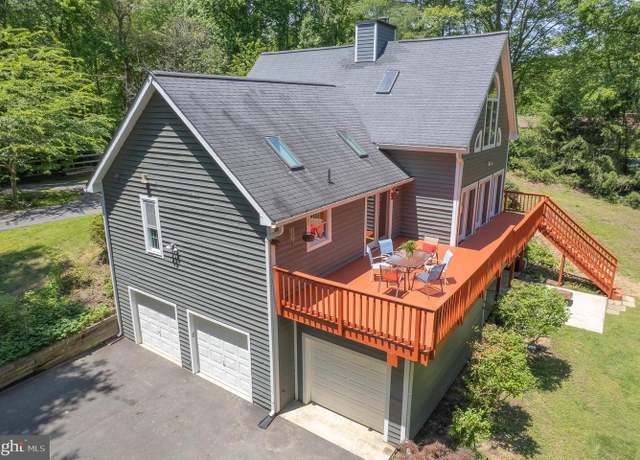 Property at 227 King James Rd, Upper Marlboro, MD 20774, 4 beds, 2 baths