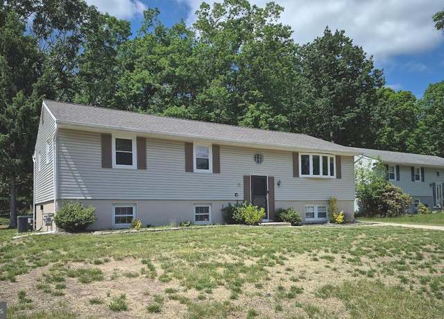 Property at 11 Centennial Ct, Sicklerville, NJ 08081, 4 beds, 2 baths