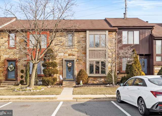 Property at 20 Crawford Ct, Hamilton, NJ 08690, 2 beds, 1.5 baths