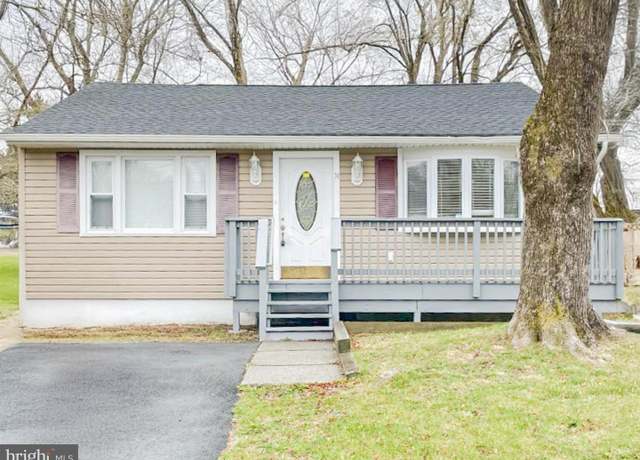 Property at 74 Netcong Rd, Budd Lake, NJ 07828, 2 beds, 1 bath