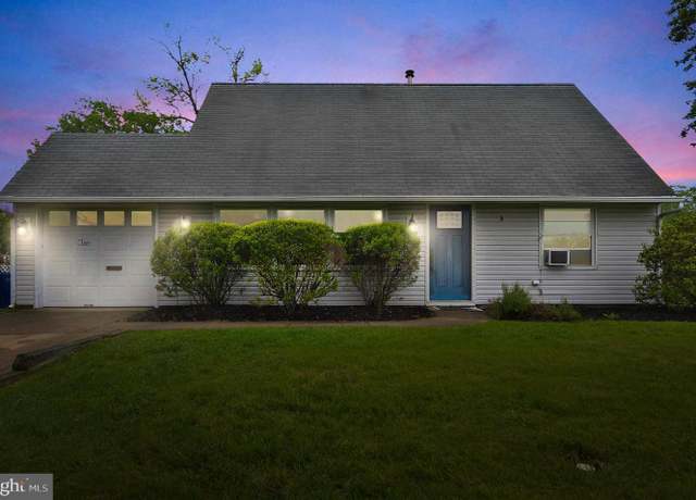 Property at 2 Unity Turn, Levittown, PA 19056, 4 beds, 2 baths