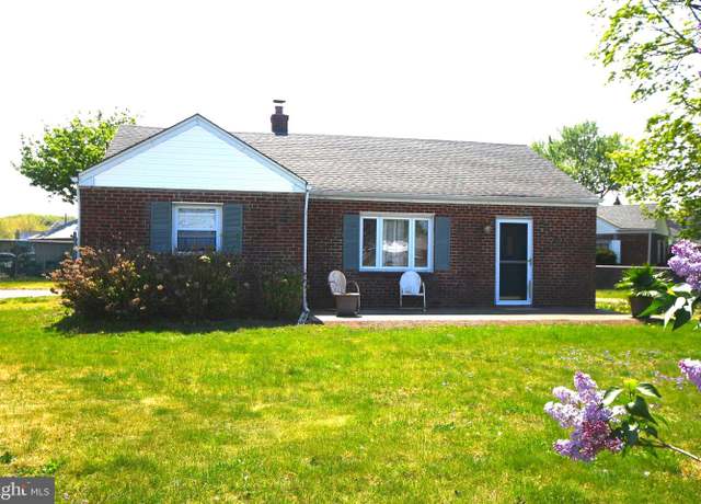 Property at 4628 Gary Dr, Bristol, PA 19007, 3 beds, 1 bath