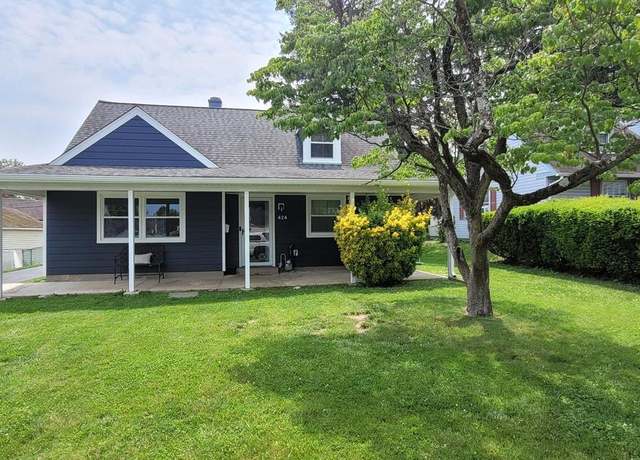 Property at 424 Exton Rd, Hatboro, PA 19040, 3 beds, 2 baths