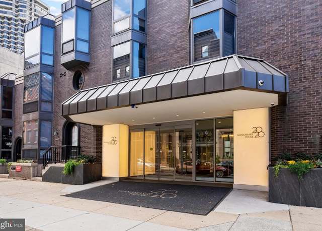 Property at 2018-32 Walnut St Unit 11F, Philadelphia, PA 19103, 1 bath