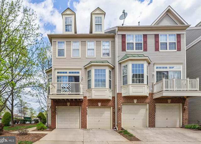 Property at 46360 Monocacy Sq, Sterling, VA 20165, 3 beds, 2 baths