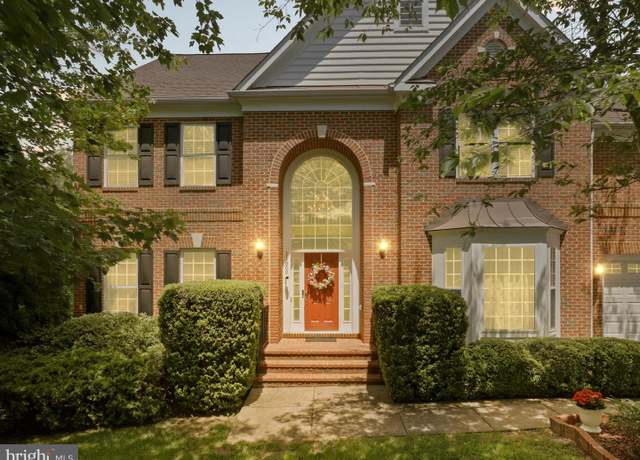 Property at 11800 Judiths Grove Ct, Manassas, VA 20112, 6 beds, 4 baths