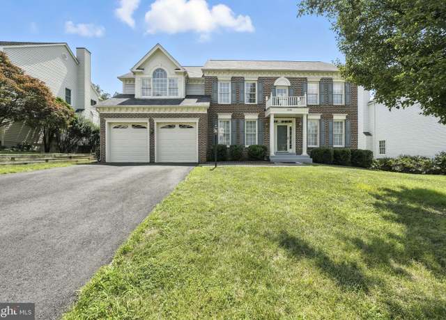 Property at 2139 Jennings St, Woodbridge, VA 22191, 4 beds, 4.5 baths
