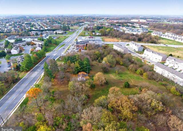 Property at 11302 Robinwood Dr, Hagerstown, MD 21742