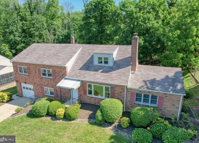 Property at 405 N Lynn Dr, Wilmington, DE 19809, 4 beds, 2 baths
