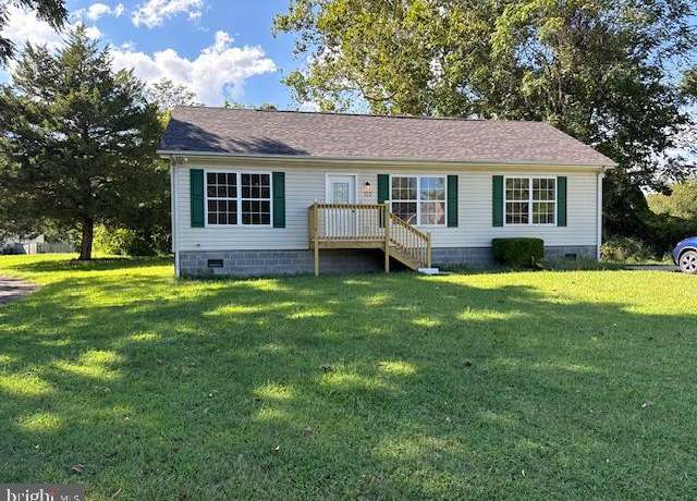 Property at 122 Mill St, Greensboro, MD 21639, 3 beds, 2 baths