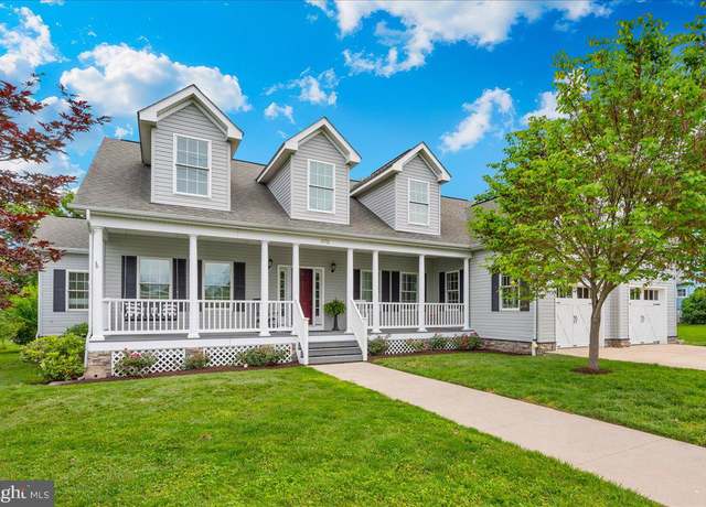 Property at 19711 Beall St, Poolesville, MD 20837, 5 beds, 3 baths