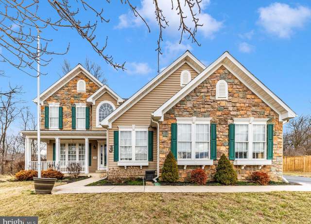 Property at 11505 High Ridge Ct, Hagerstown, MD 21742, 5 beds, 3.5 baths