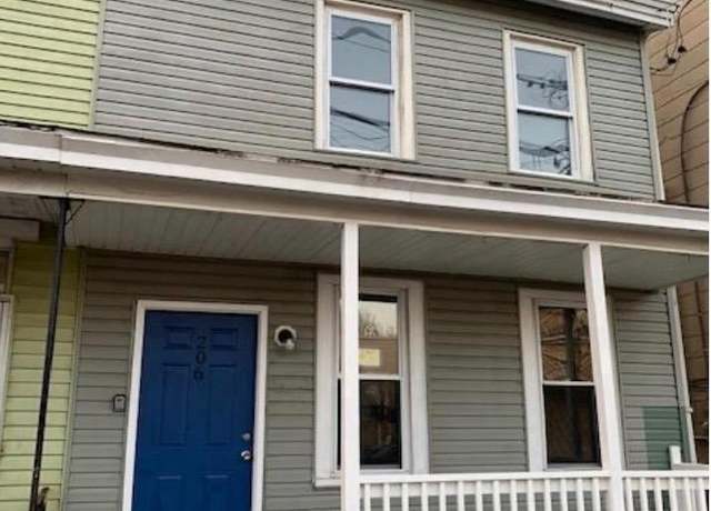 Property at 206 Jones Ave, Burlington, NJ 08016, 4 beds, 2.5 baths