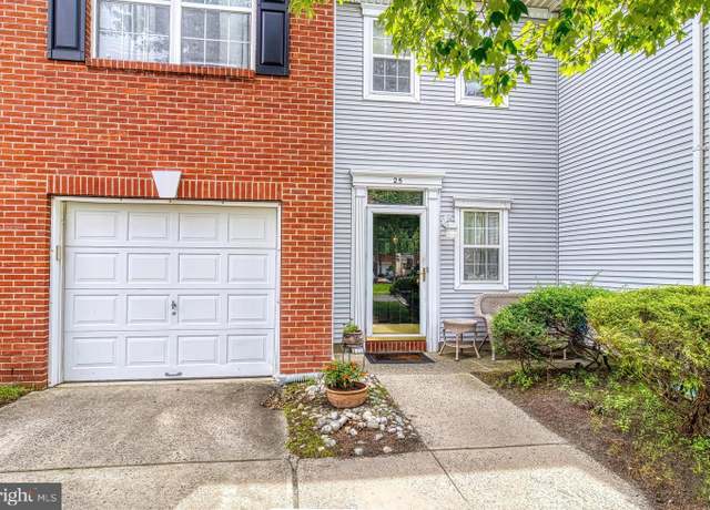 Property at 25 William Penn Cir, Medford, NJ 08055, 3 beds, 2.5 baths