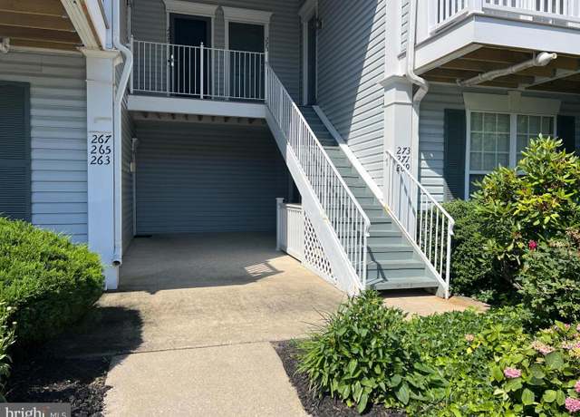 Property at 269 Rosebay Ct, Delran, NJ 08075, 2 beds, 2 baths