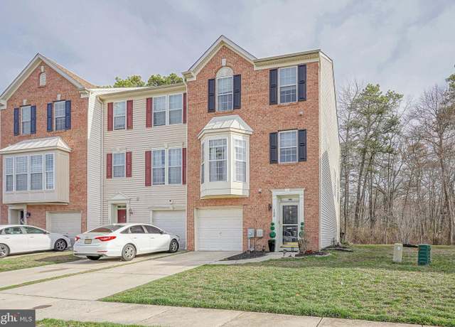Property at 108 Colts Neck Dr, Sicklerville, NJ 08081, 3 beds, 3 baths