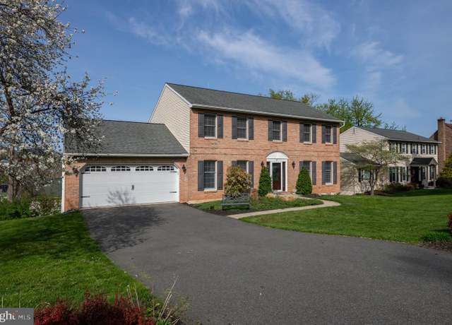 Property at 43 Estates Dr, Reading, PA 19606, 4 beds, 2.5 baths