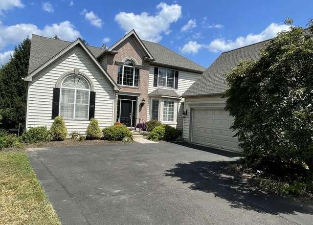 Property at 10 Lenape Dr, New Hope, PA 18938, 3 beds, 2.5 baths