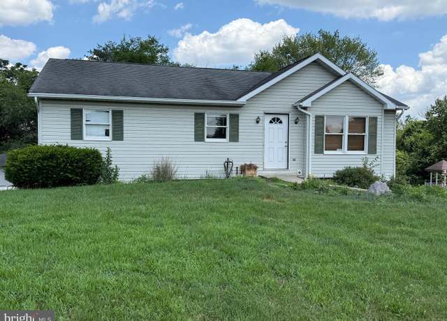 Property at 1191 Candice Ln, Chambersburg, PA 17201, 4 beds, 2 baths