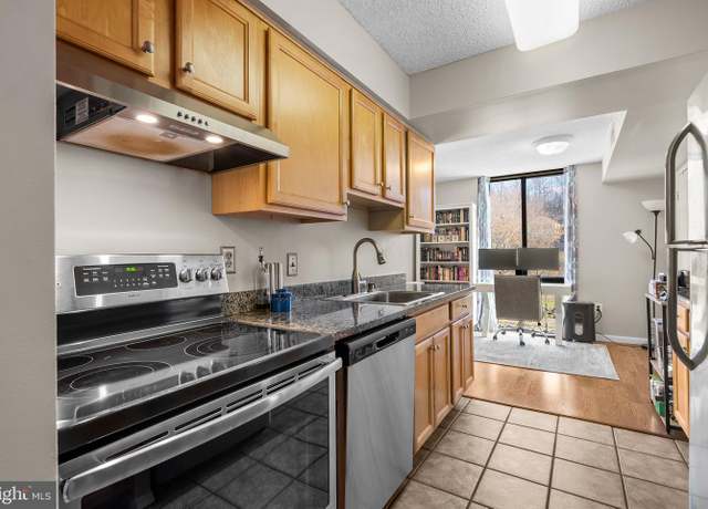 Property at 4500 S Four Mile Run Dr S #231, Arlington, VA 22204, 1 bed, 1 bath