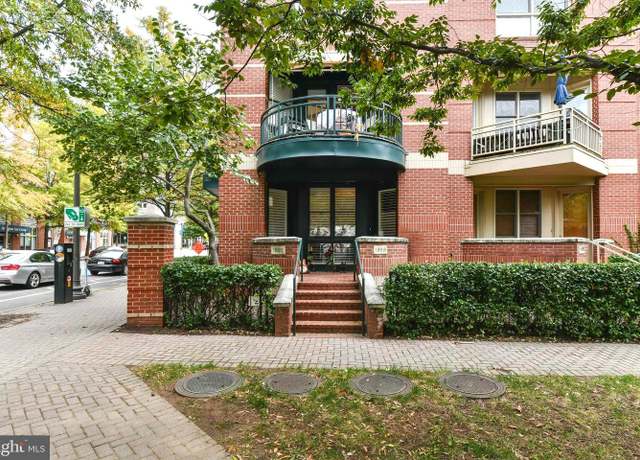 Property at 1688 N Quinn St, Arlington, VA 22209, 3 beds, 2.5 baths