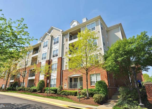 Property at 4850 Eisenhower Ave #119, Alexandria, VA 22304, 2 beds, 1 bath